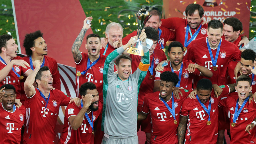 Футболисты «Баварии» празднуют победу в клубном чемпионате мира