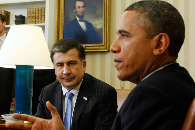 Барак Обама в понедельник принял в Белом доме Михаила Саакашвили