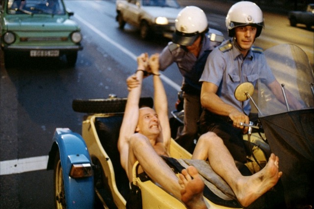 Кадр из фильма «Такси-блюз», 1990