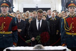 Дмитрий Медведев на церемонии прощания с российским послом в Турции Андреем Карловым, погибшим от пули террориста в Анкаре, в МИД РФ