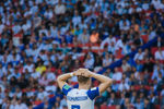 Игрок сборной Исландии Йоханн Гудмундссон во время матча группового этапа между сборными Аргентины и Исландии на стадионе Спартак в Москве, 16 июня 2018 года