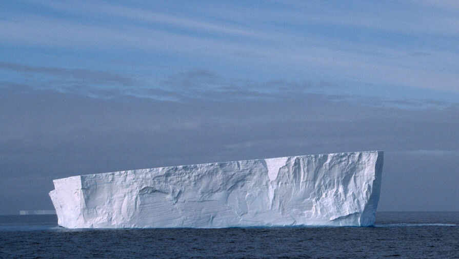 Ученые сообщили о потере антарктическими ледниками 3000 млрд тонн льда за 25 лет
