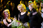 Анни-Фрид Лингстад и Агнета Фельтског на вручении награды за достижения группы АББА в Стокгольме, 2009 год
