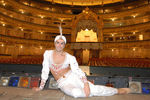 Николай Цискаридзе на сцене Государственного академического Мариинского театра перед спектаклем Людвига Минкуса «Баядерка», 2007 год