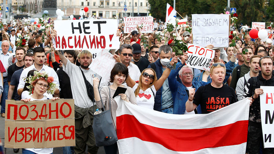 Участники демонстрации в&nbsp;Минске на&nbsp;шестой день протестных акций, 14 августа 2020 года