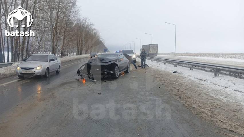 Жена мэра Салавата попала в ДТП с КамАЗом