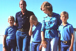 Королева Испании София и принц Хуан Карлос со своими детьми, 1970-е
