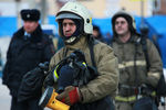 Спасатели на месте взрыва бытового газа в жилом доме на Минской улице