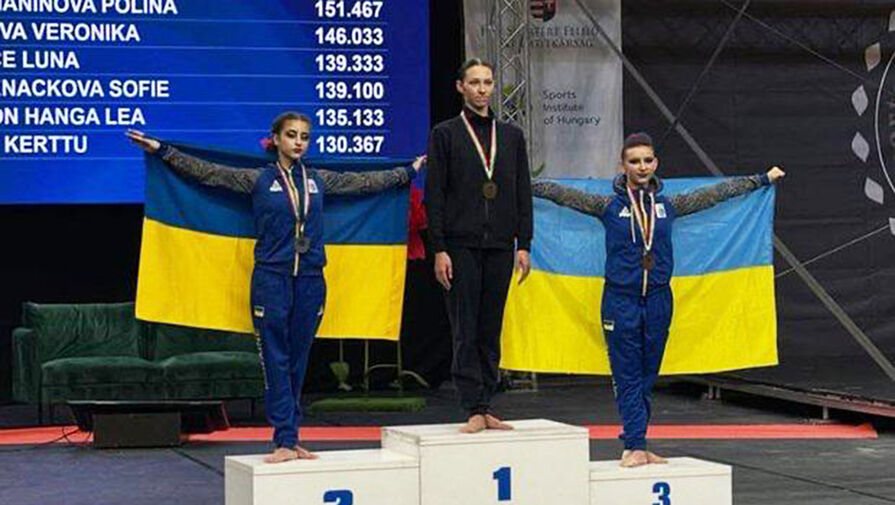 Российская чемпионка мира: обидно, что стала популярной из-за вызывающего фото с украинками