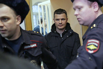 Владелец аэропорта Домодедово Дмитрий Каменщик, обвиняемый по делу о теракте в Домодедово в январе 2011 года, во время рассмотрения ходатайства следствия в Басманном суде