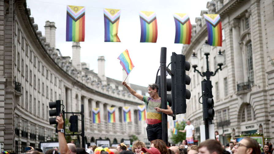 Гей-фестиваль EuroPride запретили в Белграде из-за опасности конфликтов