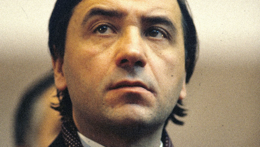 Николай Зиновьев, советский поэт, лауреат премии Московского комсомола, 1987 год