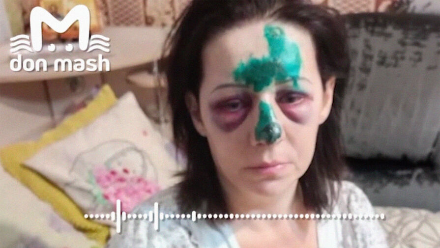 Mash: в Волгодонске полицейские протащили на машине по земле сестру задержанного