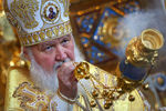 Патриарх Московский и всея Руси Кирилл во время Рождественского богослужения в храме Христа Спасителя. 6 января 2014 года