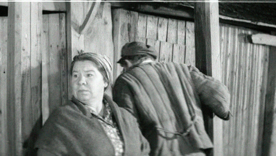 Кира Крейлис-Петрова в фильме «Зеленые цепочки» (1970)