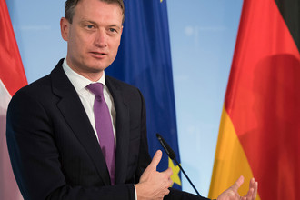 Глава МИД Нидерландов Хальбе Зейлстра