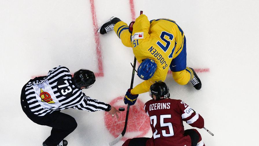 Онлайн-трансляция четвертьфинала ЧМ по хоккею Швеция - Латвия