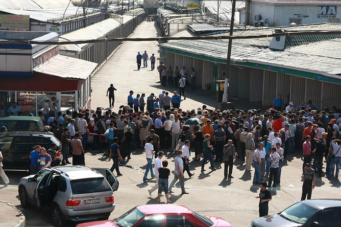 Черкизовский рынок после закрытия, 16 июля 2009 года