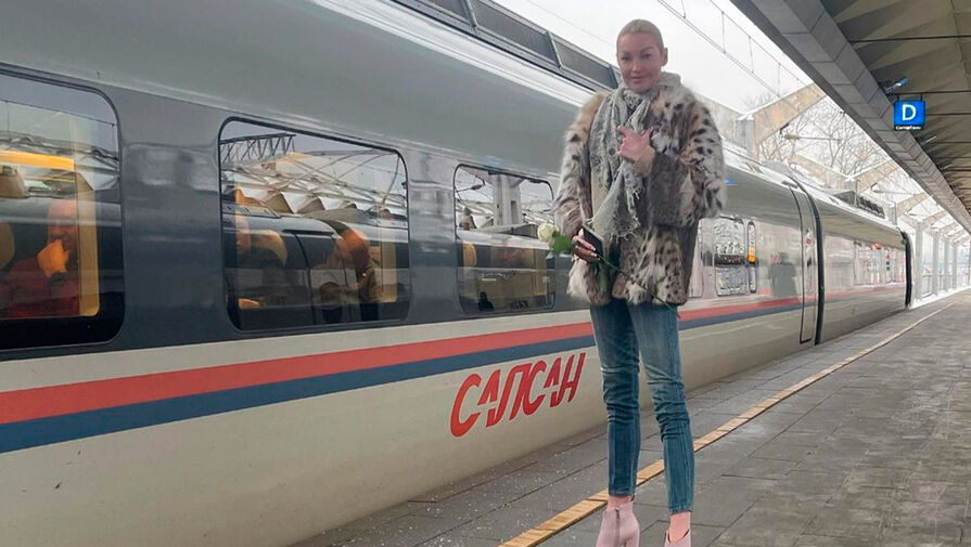 Анастасия Волочкова призналась, что не может отказаться от высоких каблуков
