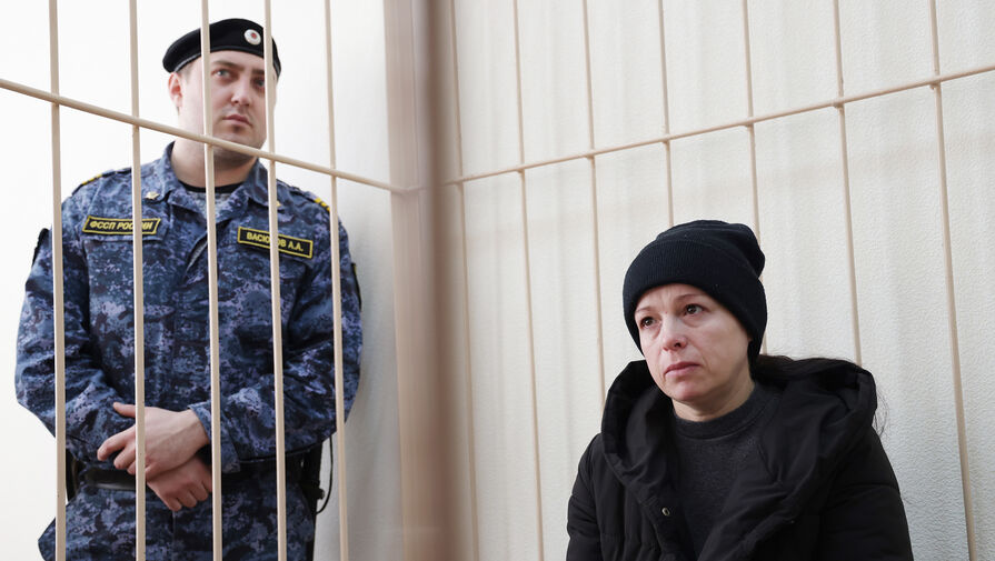 Суд арестовал на два месяца фигурантку дела о взрыве газа в доме в Новосибирске