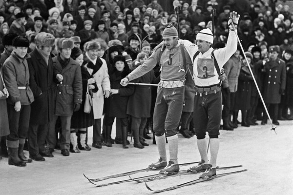 Биатлонисты Виктор Маматов и Александр Тихонов, 1971&nbsp;год