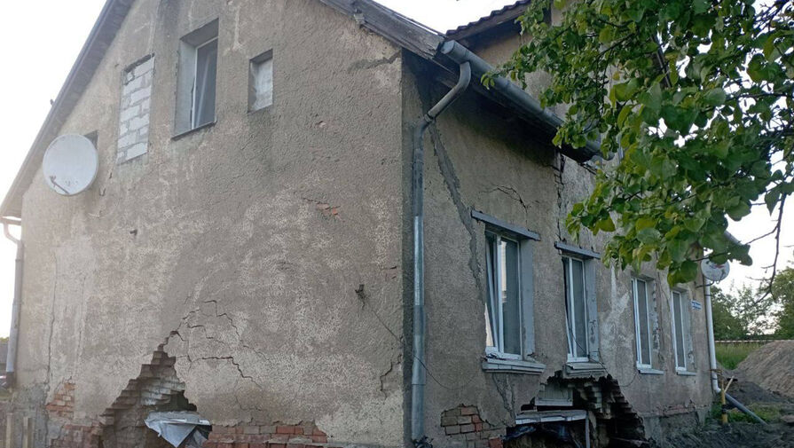Под Калининградом капитальный ремонт привел к обрушению стены и фундамента дома