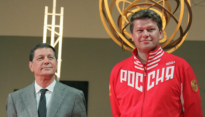 Президент Олимпийского комитета России (ОКР) Александр Жуков и спортивный комментатор Дмитрий...
