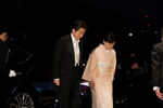 Премьер-министр Японии Синдзо Абэ со своей супругой перед интронизацией императора Нарухито в Токио, 22 октября 2019 год