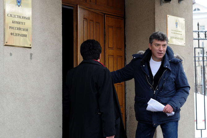 Борис Немцов не будет давать показания по «делу Навального», воспользовавшись ст. 51 Конституции