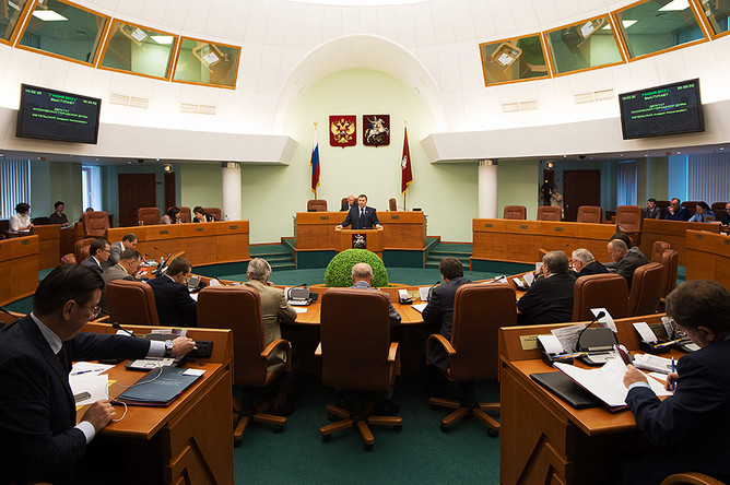 Московская городская дума приняла закон о проведении выборов по мажоритарной системе