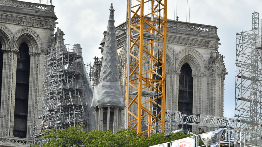Собор Парижской Богоматери во время реконструкции, 15 апреля 2021 года