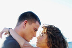 <b>«Шаг вперед» (2006) и «Шаг вперед 2: Улицы» (2008)</b><br><br>
Татум сыграл уже футболиста и баскетболиста — настало время выступить в качестве танцора, встретить на съемках будущую жену и прославиться по-настоящему. В этой картине Татум сыграл Тайлера Кейджа — уличного хулигана, приговоренного к обязательным работам в школе искусств. Там он случайно проявляет свой скрытый талант — он прекрасно танцует, смешивая уличные техники с современной хореографией. По этой причине одна из студенток школы Нора (Джина Дуан) просит хулигана стать ее партнером на занятиях.
После окончания съемок Ченнинг Татум и Джина Дуан, герои которых полюбили друг друга, начали встречаться и в жизни. В 2009 году они поженились, в 2013-м родилась их дочь Эверли. Однако в 2018 году они расстались.
