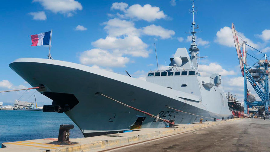 Франция построит для Греции три боевых корабля