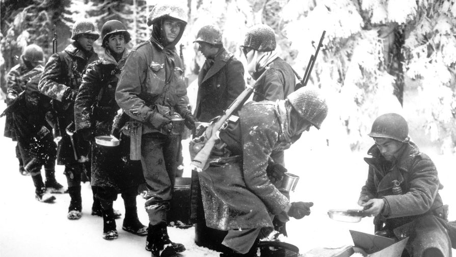 Американские солдаты украли торт у 13-летней девочки и через 77 лет вернули его