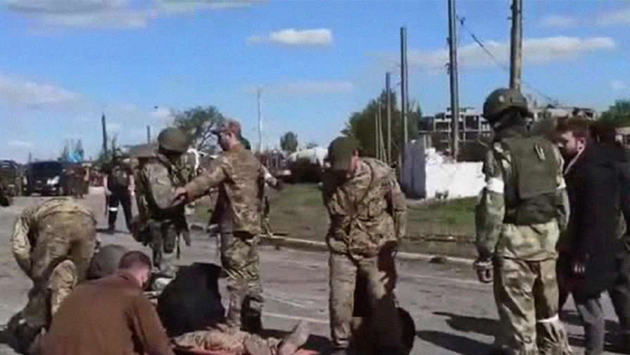 Российские следователи допросят сдавшихся украинских военных, укрывавшихся на Азовстали
