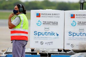 Что такое дисплей ноутбука. 2021 01 28T181427Z 400343851 RC26HL909EHH RTRMADP 3 HEALTH CORONAVIRUS ARGENTINA SPUTNIK V pic 32ratio 300x200 300x200 7126. Что такое дисплей ноутбука фото. Что такое дисплей ноутбука-2021 01 28T181427Z 400343851 RC26HL909EHH RTRMADP 3 HEALTH CORONAVIRUS ARGENTINA SPUTNIK V pic 32ratio 300x200 300x200 7126. картинка Что такое дисплей ноутбука. картинка 2021 01 28T181427Z 400343851 RC26HL909EHH RTRMADP 3 HEALTH CORONAVIRUS ARGENTINA SPUTNIK V pic 32ratio 300x200 300x200 7126. Экран ноутбука иначе может называться матрицей, монитором или дисплеем. Возьмем на вооружение два первых термина для объяснения, что это такое.