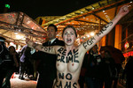 Активистки движения Femen устроили акцию во время церемонии открытия 63-го Берлинского кинофестиваля