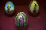 На выставке императорских фарфоровых пасхальных яиц