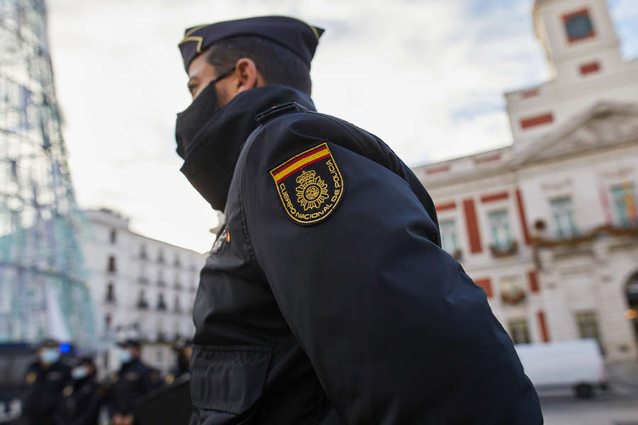 В Испании задержали суррогатную мать за попытку продать ребенка 