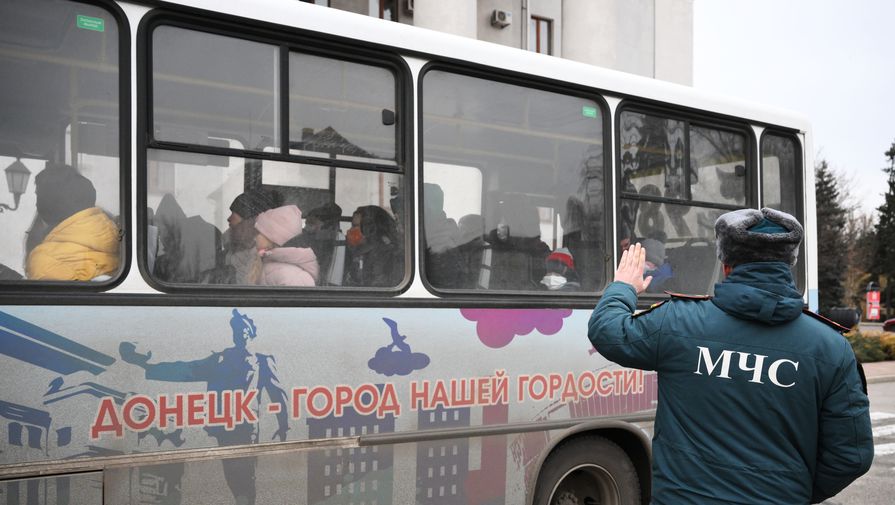 Более 335 тысяч человек прибыли в Россию с Украины и Донбасса