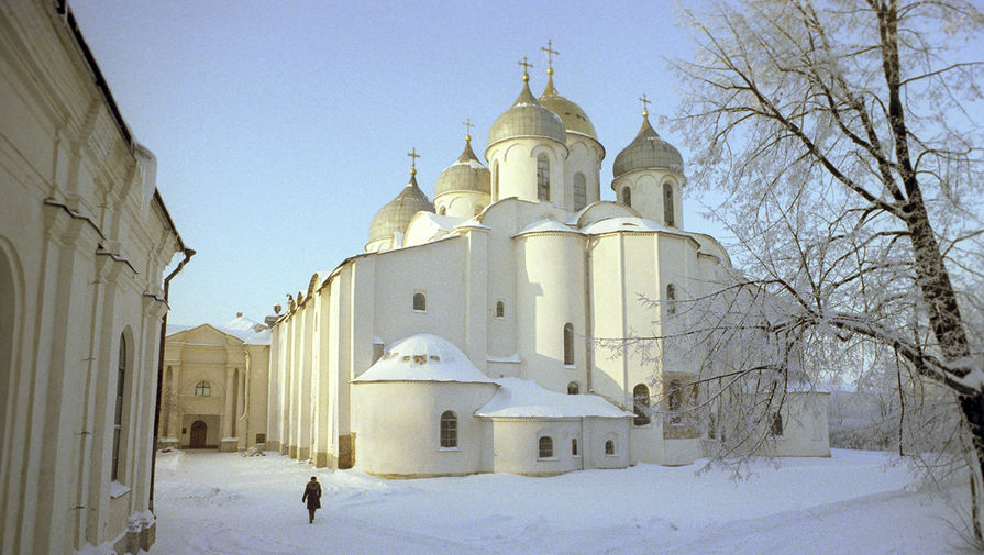 Софийский собор Новгородского кремля (собор Святой Софии). Главный православный храм Великого Новгорода, созданный в 1045–1050 годах