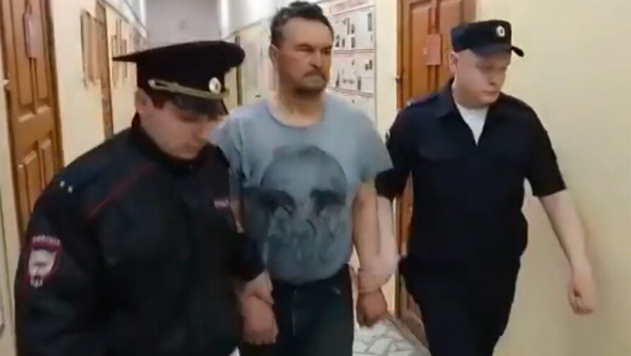 Обматеривший мальчика в шапке с буквой Z россиянин отделался штрафом