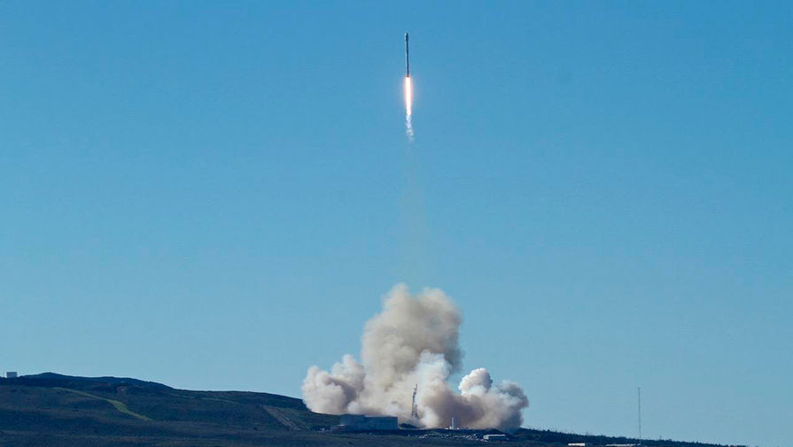 Запуск ракеты SpaceX Falcon 9