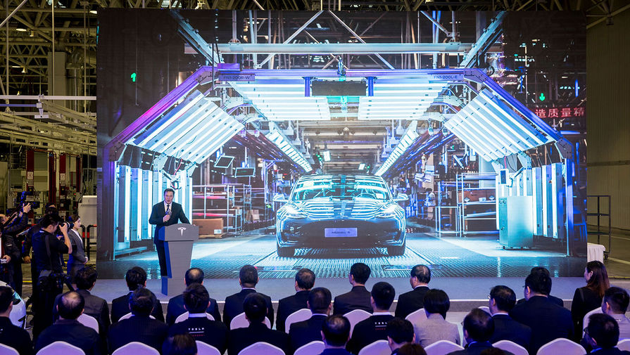 Глава Tesla Илон Маск во время мероприятия в Шанхае, январь 2020 года