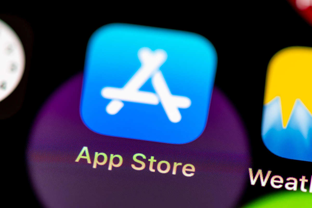 Как скачивать на Айфон приложения, которых нет в App Store?