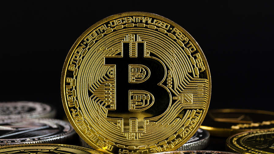 Курс биткоина упал более чем на 11% в ходе биржевых торгов
