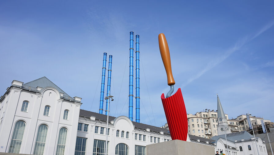 Посетителей Дома культуры ГЭС-2 в Москве эвакуируют