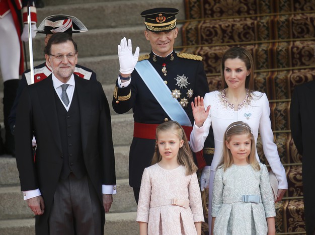 Премьер-министр Испании Мариано Рахой, Фелипе VI, его супруга, королева Летиция перед&nbsp;началом церемонии