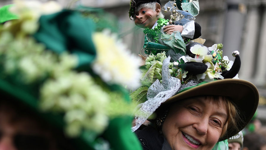 Участники парада дня Святого Патрика в&nbsp;Дублине, Ирландия, 17 марта 2018 года