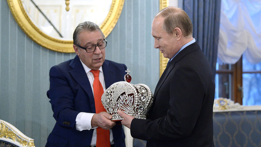 Владимир Путин и Геннадий Хазанов во время встречи в Кремле, 2015 год 